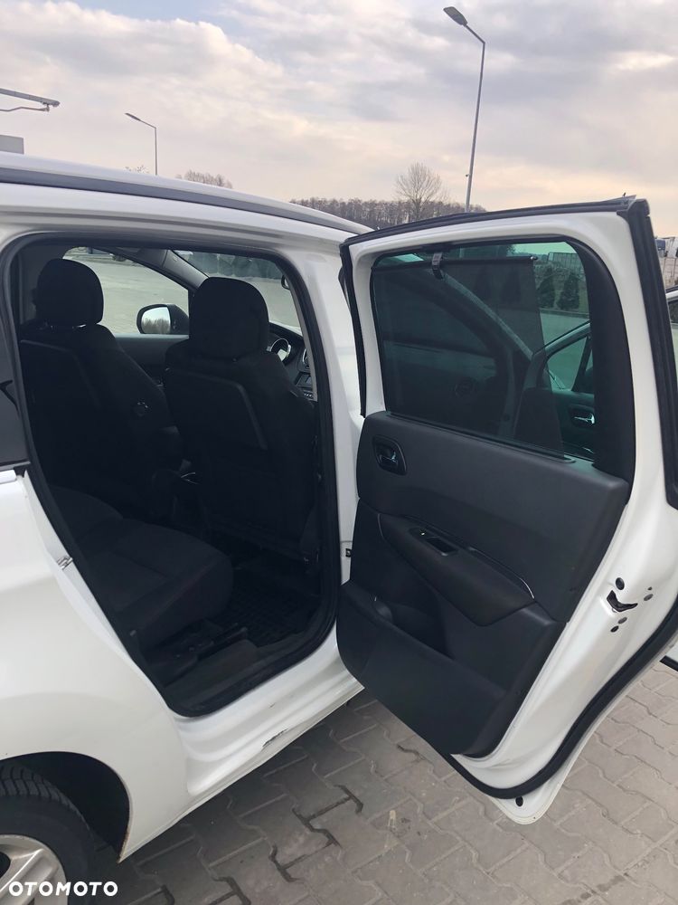 Peugeot 5008 2.0 HDi Active 7os - 19