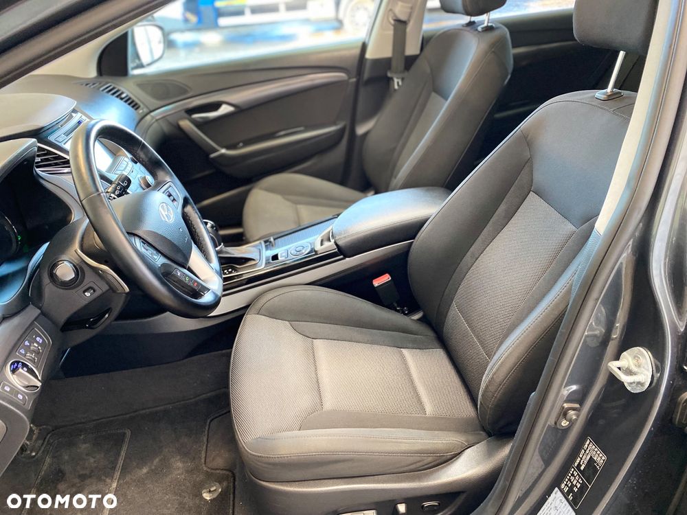 Hyundai i40 1.7 CRDi Premium DCT - 18