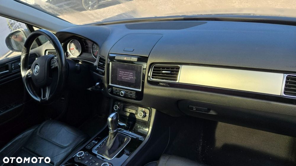 Volkswagen Touareg - 32