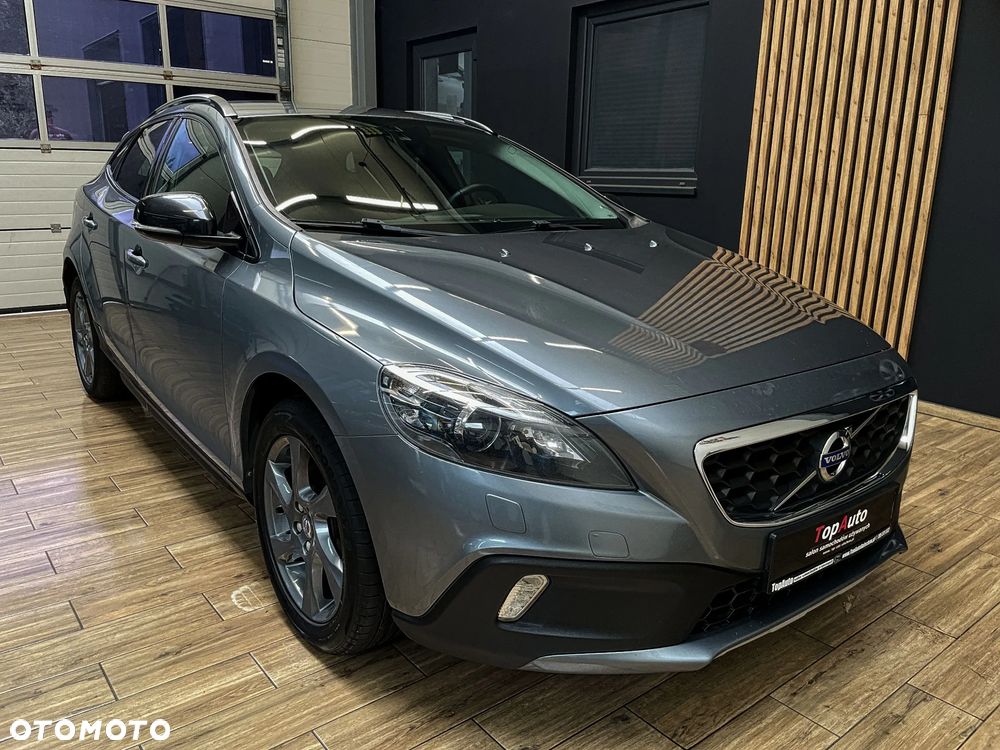 Volvo V40 Cross Country D3 Momentum - 5