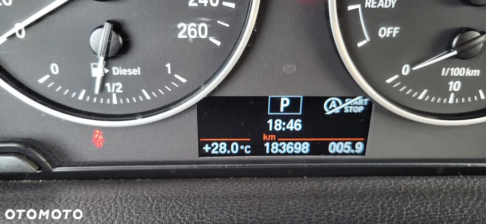 BMW Seria 2 218d Advantage - 11