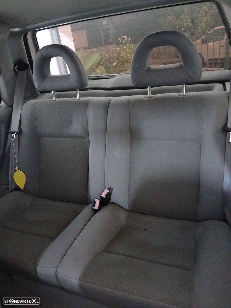 VW Lupo 1.4 TDi Confortline - 8