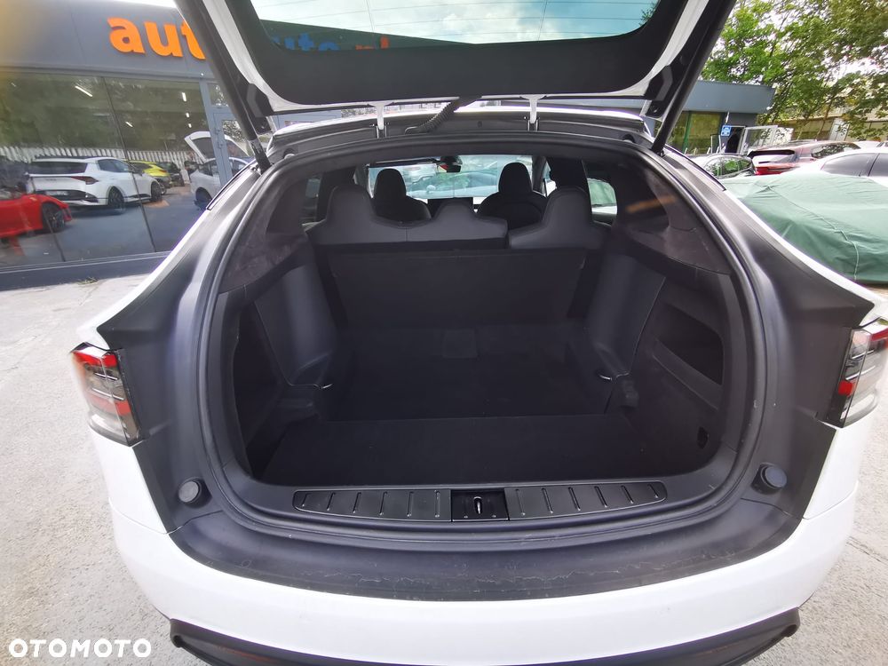 Tesla Model X Long Range - 39