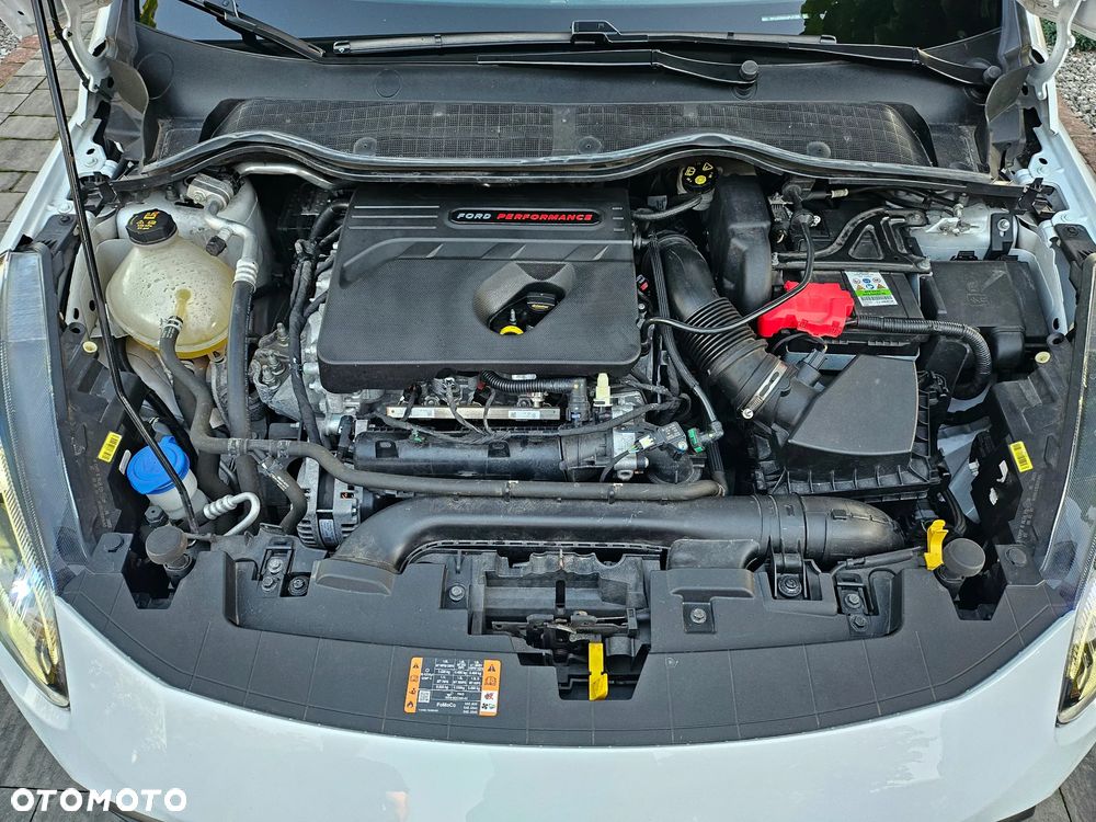 Ford Fiesta - 15