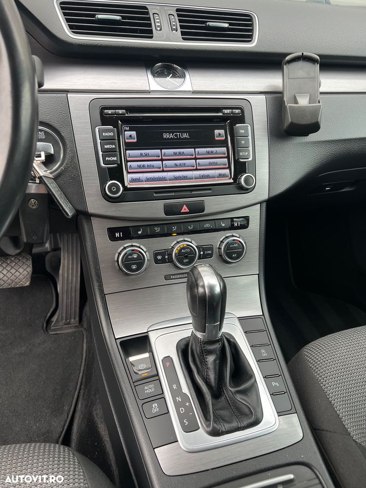 Volkswagen Passat 2.0 Blue TDI DSG SCR Highline - 13