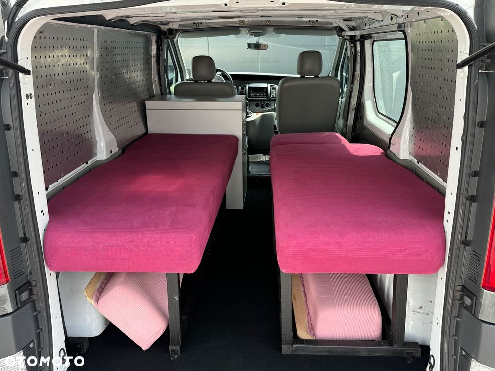 Renault Trafic - 11