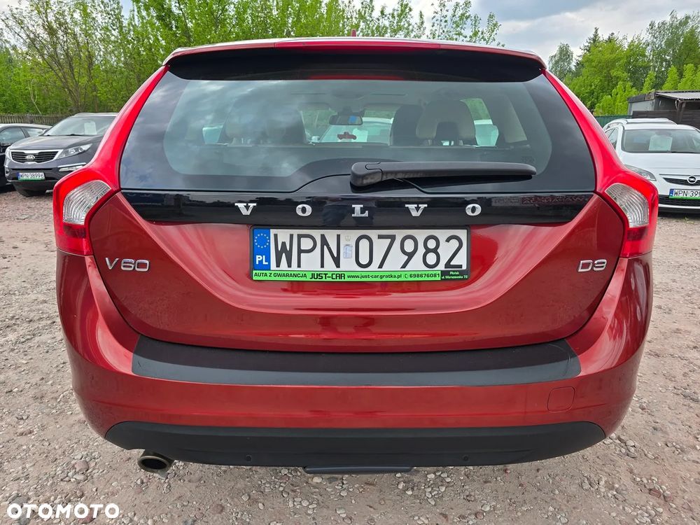 Volvo V60 D3 Momentum - 7