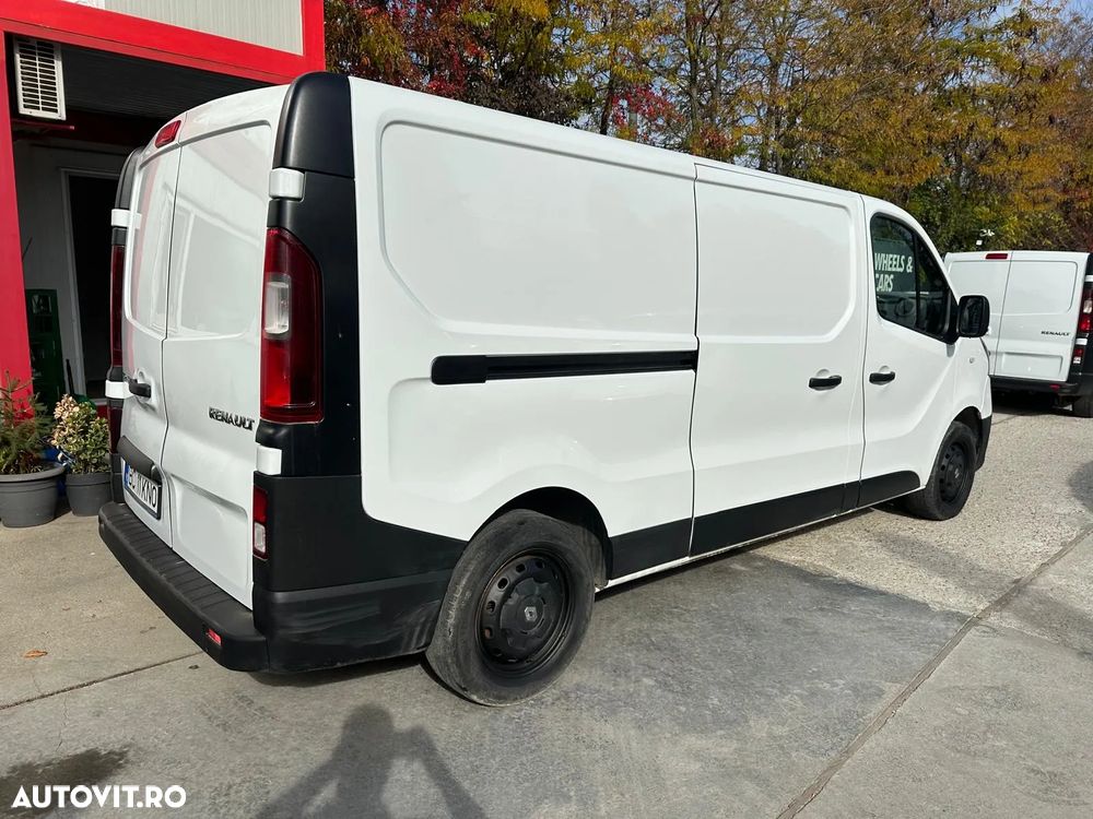 Renault Trafic - 6