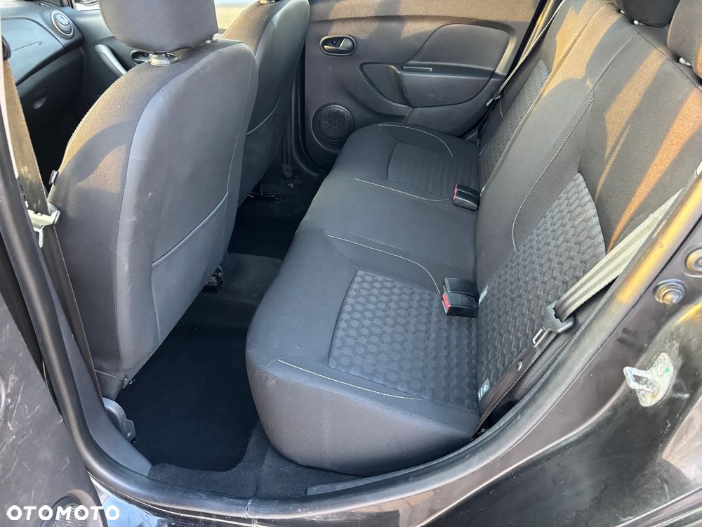 Dacia Logan 1.2 16V 75 Laureate - 13