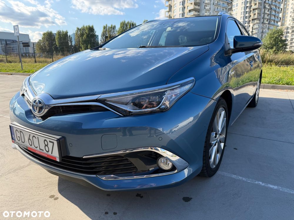 Toyota Auris - 16