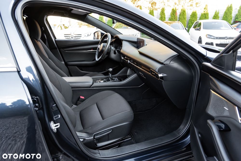 Mazda 3 2.0 mHEV Hikari - 24