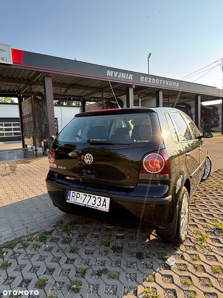 Volkswagen Polo 1.4 TDI Comfortline - 6