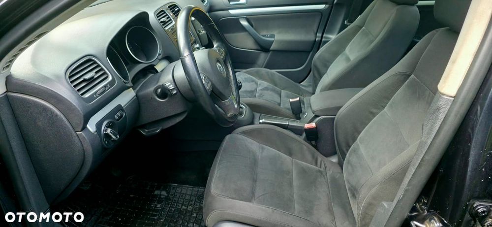 Volkswagen Golf - 7