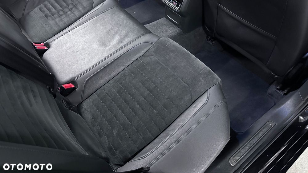 Volkswagen Passat 2.0 TDI SCR Highline DSG - 30