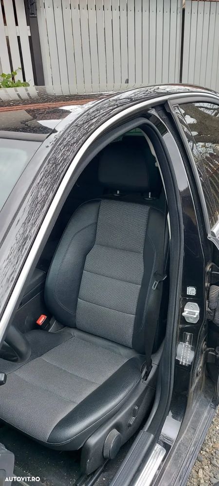 Mercedes-Benz C 180 BlueEFFICIENCY 7G-TRONIC Avantgarde - 7