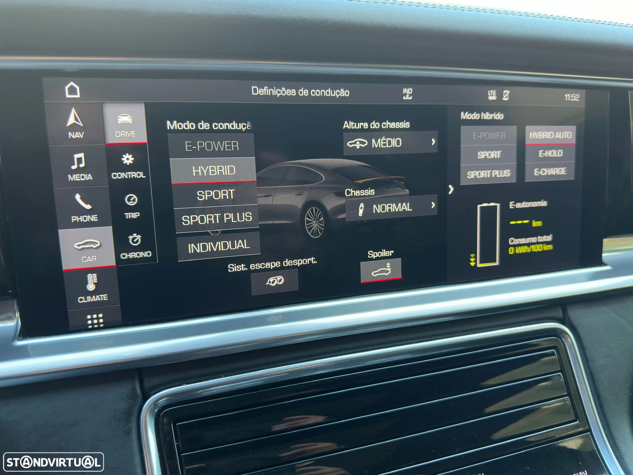 Porsche Panamera 4 E-Hybrid Platinum Edition com PDLS - 38