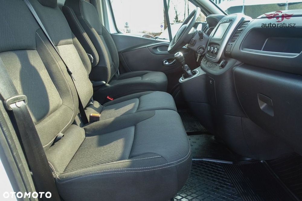 Renault Trafic - 21