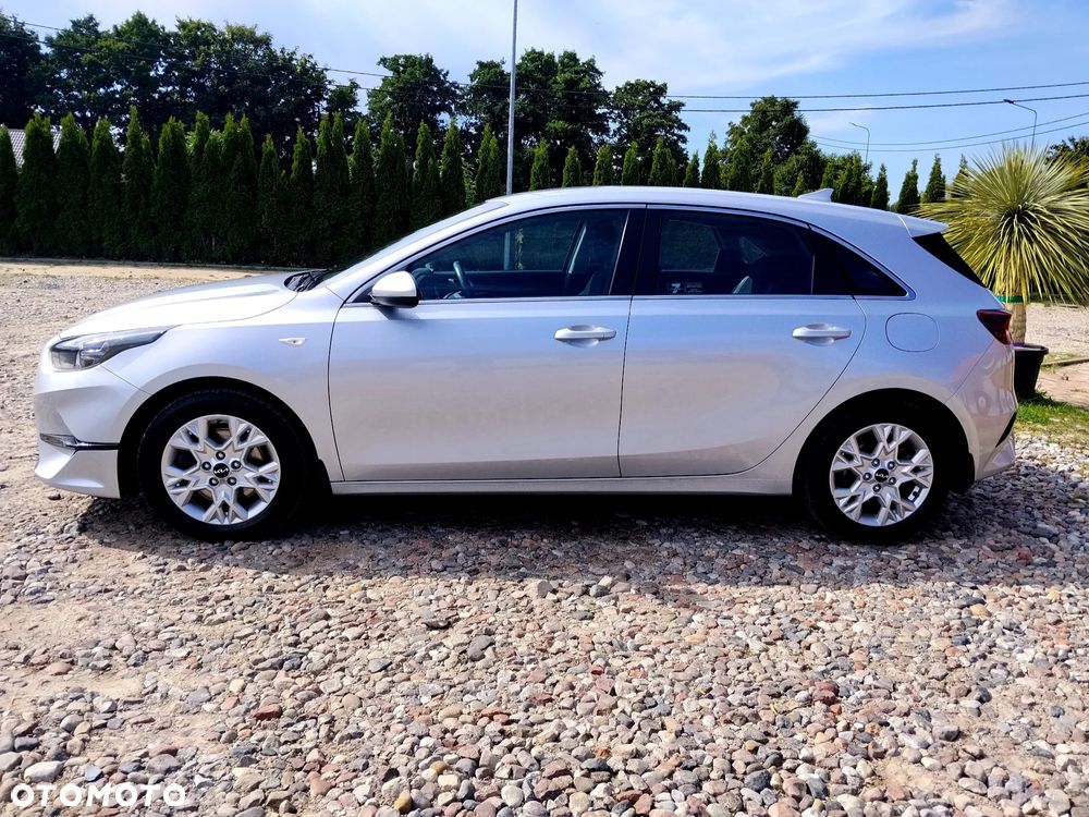 Kia Ceed 1.5 T-GDI M - 8