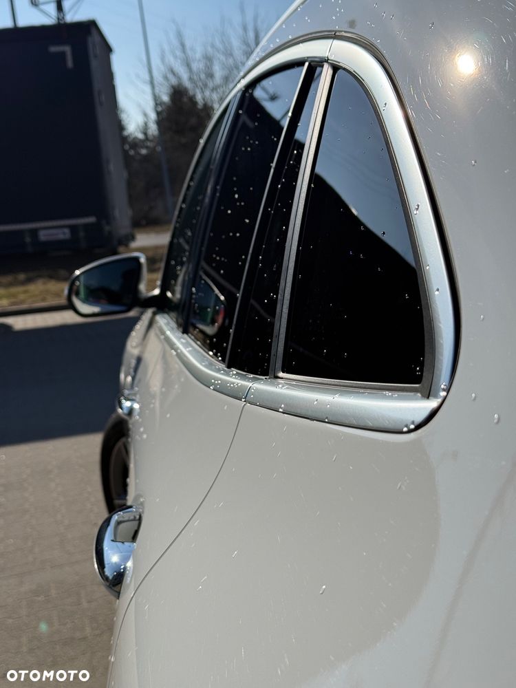 Mercedes-Benz GLA 200 d 8G-DCT AMG Line - 17