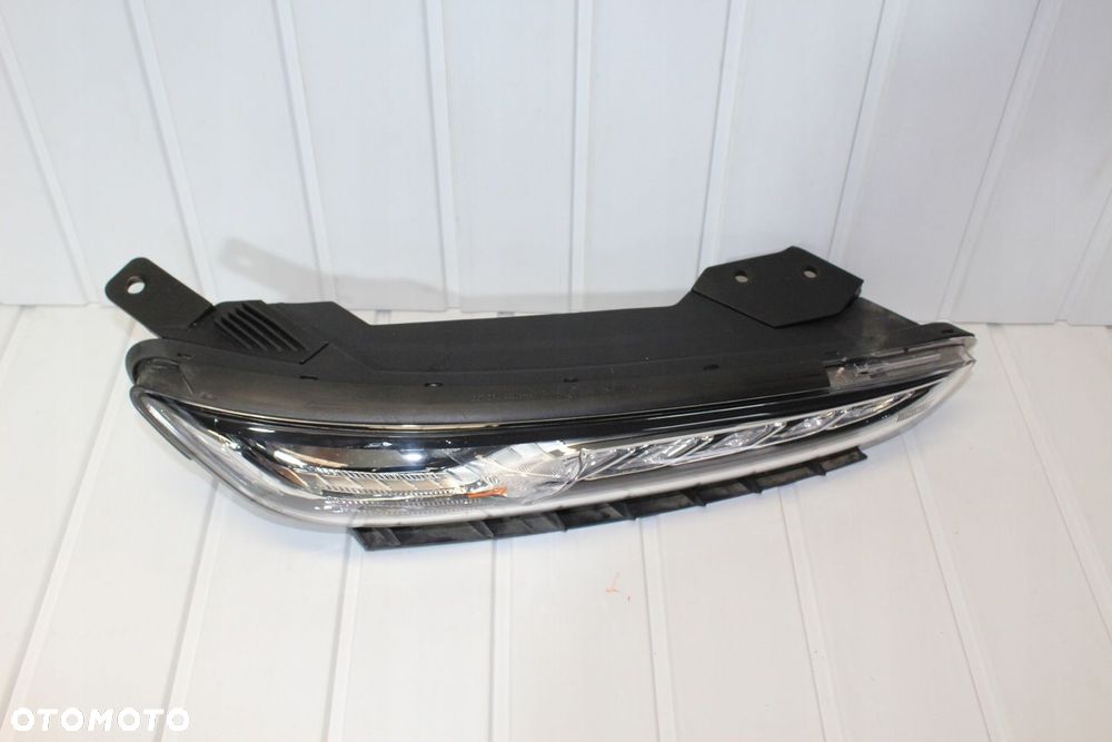 LAMPA PRAWA HYUNDAI KONA DRL KIERUNKOWSKAZ 17-20 ORYG 92208-J90 - 4