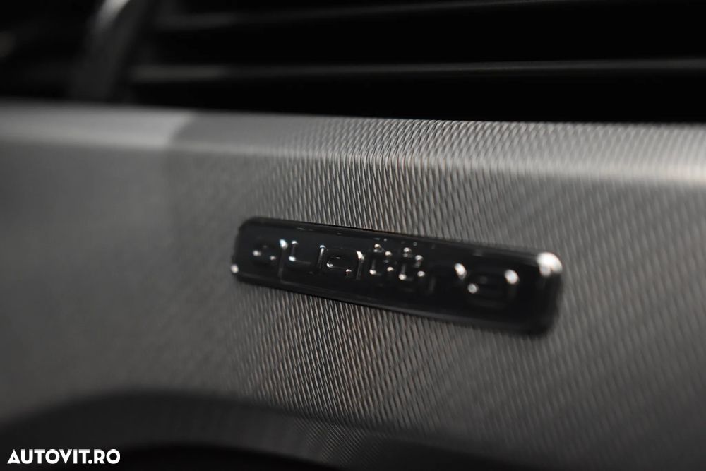 Audi A4 Allroad - 32