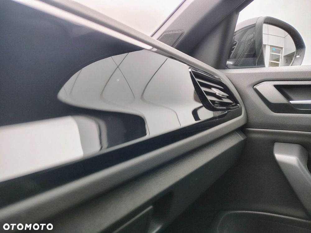 Volkswagen T-Roc - 23