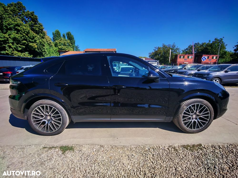 Porsche Cayenne - 8