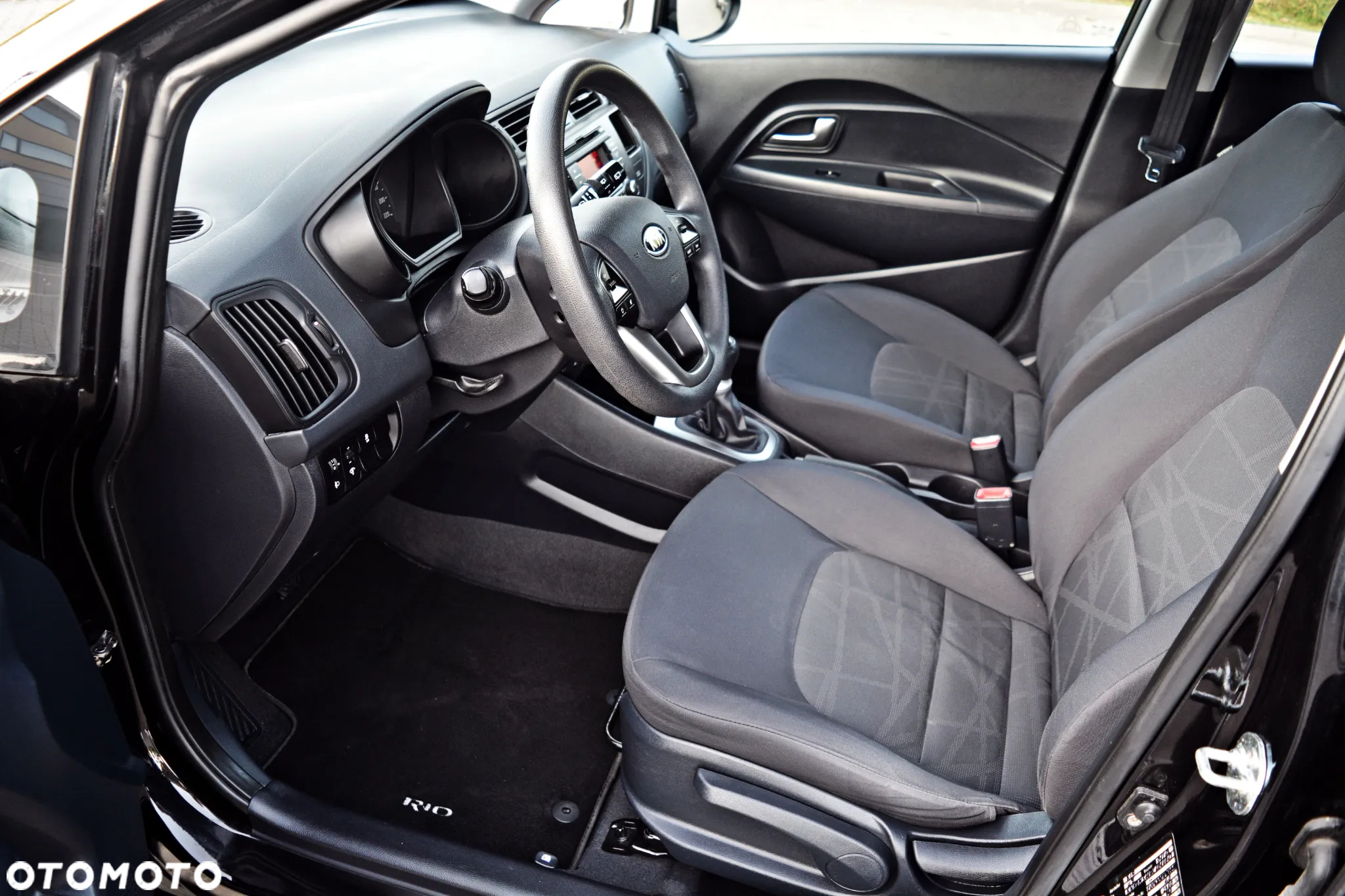 Kia Rio 1.2 Edition 7 - 15