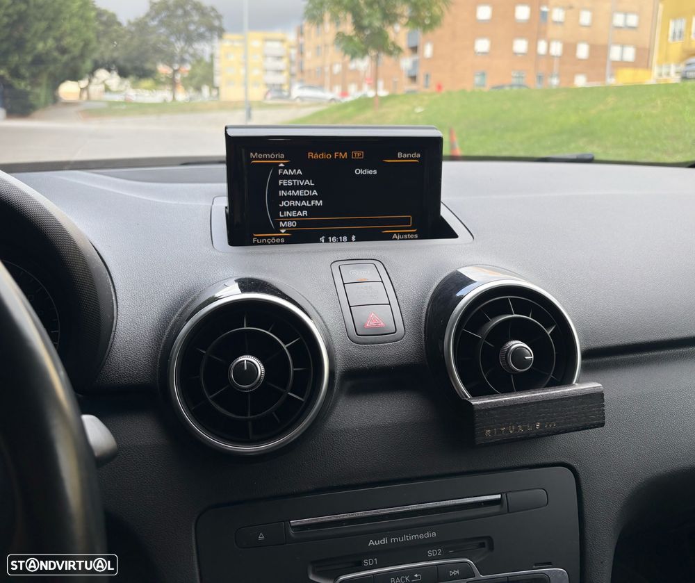 Audi A1 Sportback 1.4 TDI Sport S tronic - 31