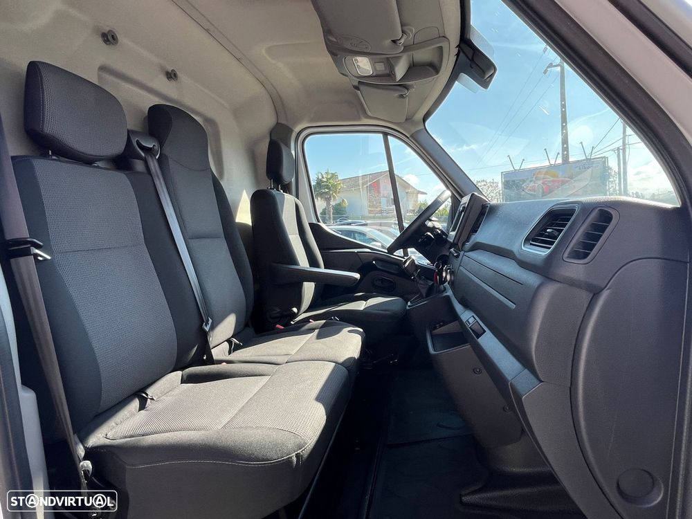 Renault Master 2.3 dCi L2 3.3T SS - 32