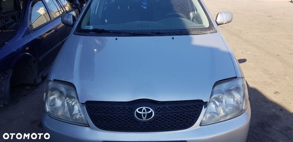 TOYOTA COROLLA E12 SEDAN KOMBI ATRAPA - 1