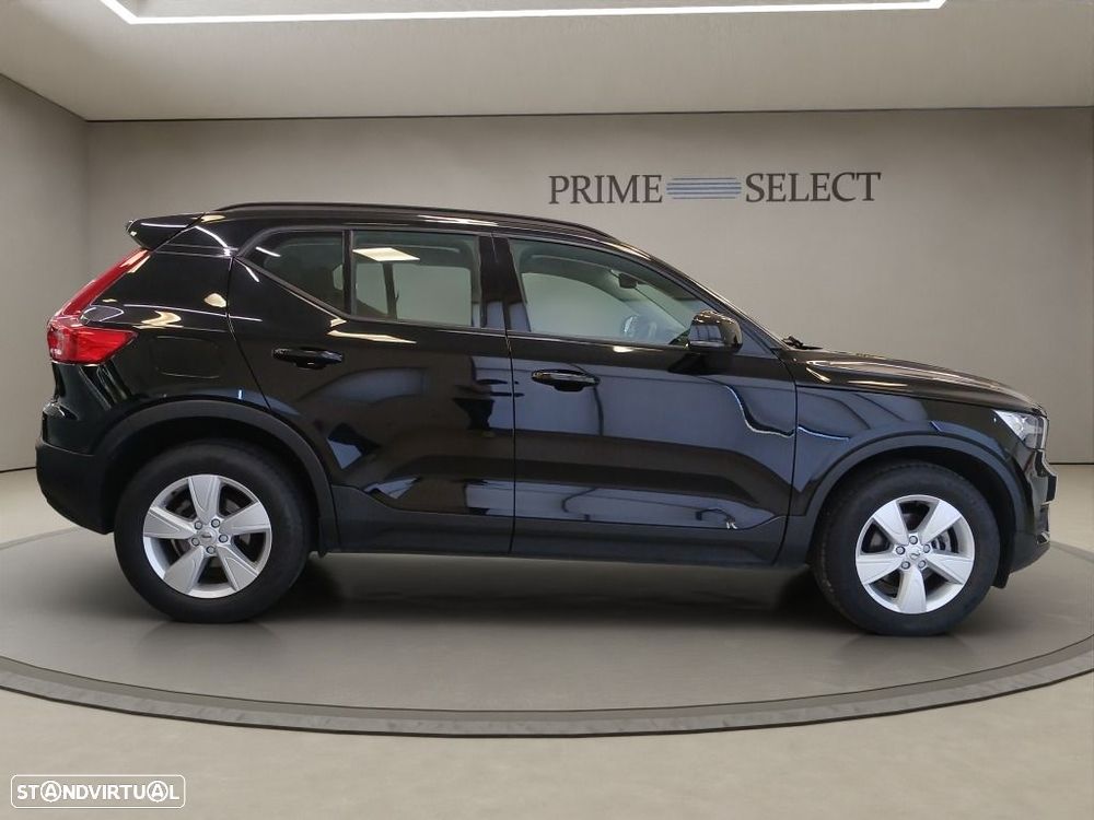 Volvo XC 40 1.5 T2 Momentum - 5