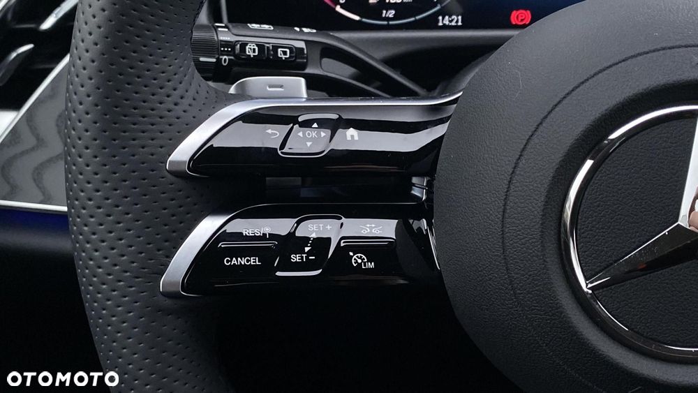 Mercedes-Benz Klasa E - 20