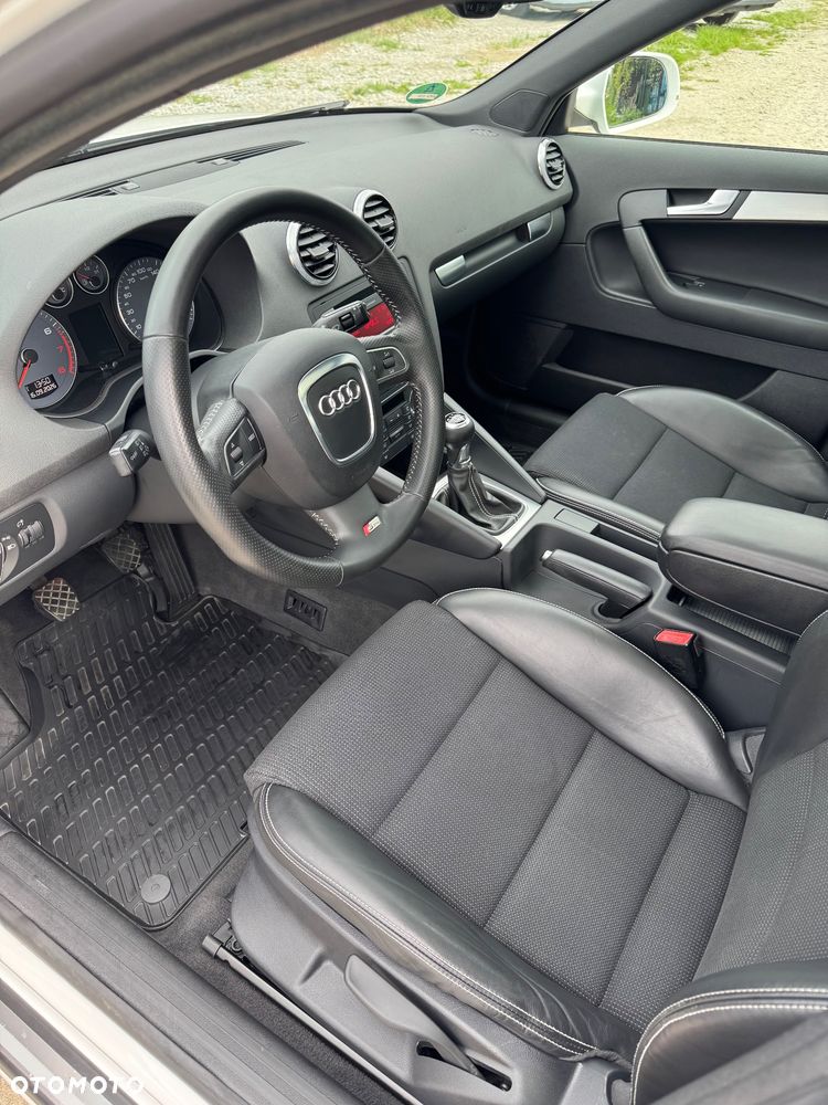 Audi A3 Sportback 1.4 TFSI S line Sportpaket - 9
