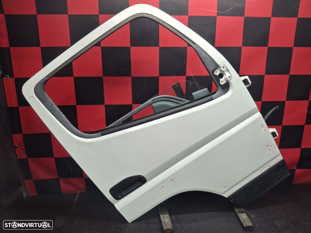 Porta Frente Direita Mitsubishi Fuso