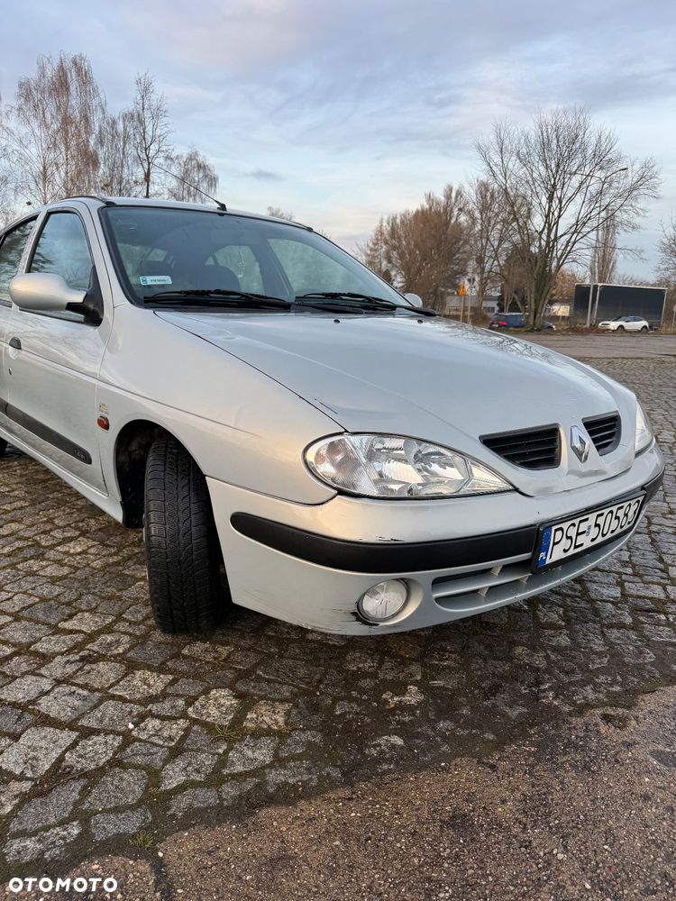 Renault Megane 1.4 16V Air - 3