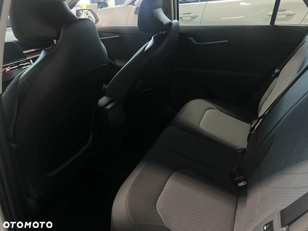 Kia Niro 1.6 GDI Hybrid M - 13