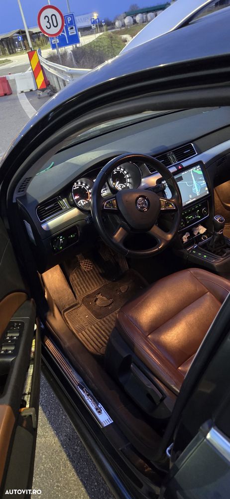 Skoda Superb 1.6 TDI FAMILY - 1