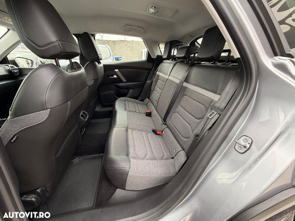 Citroën C4 1.2 PureTech S&S EAT8 Feel - 12