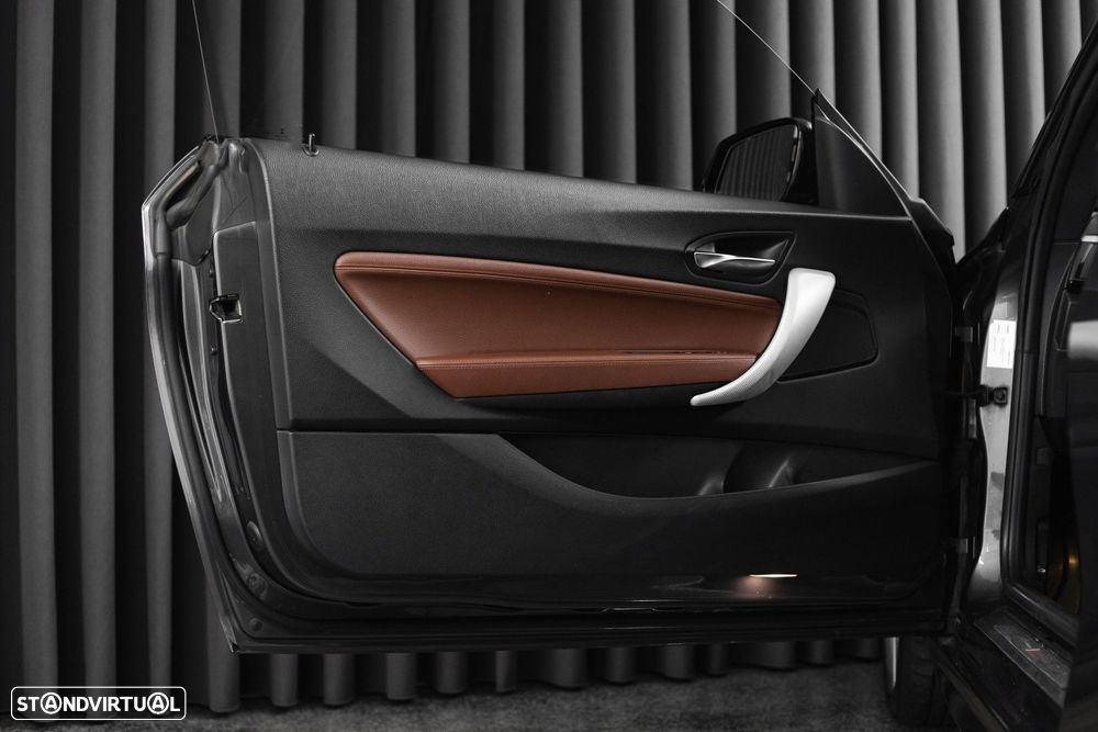 BMW 220 d Coupe Pack M Auto - 31