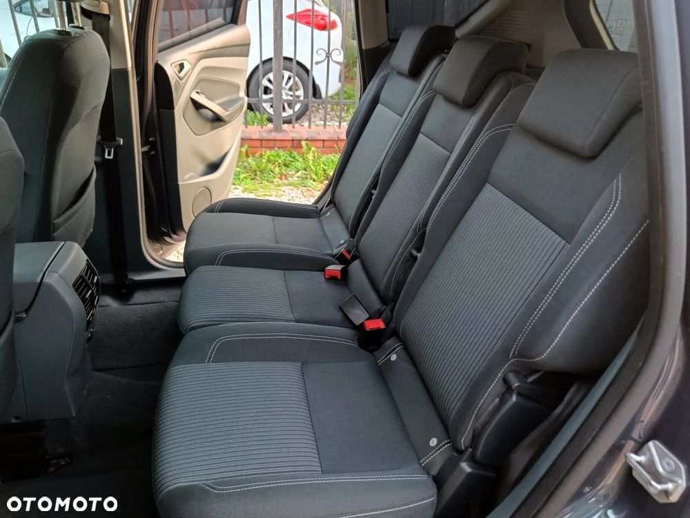 Ford C-MAX 1.6 Ti-VCT Titanium - 23