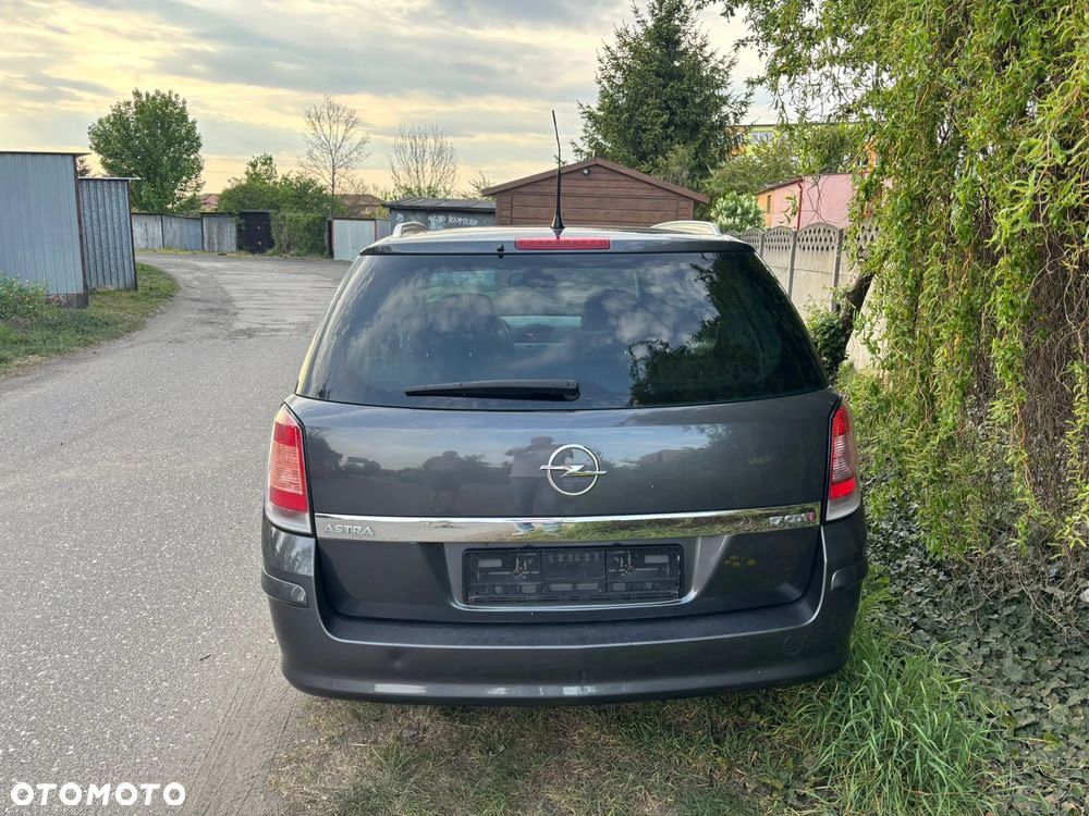 Opel Astra - 18