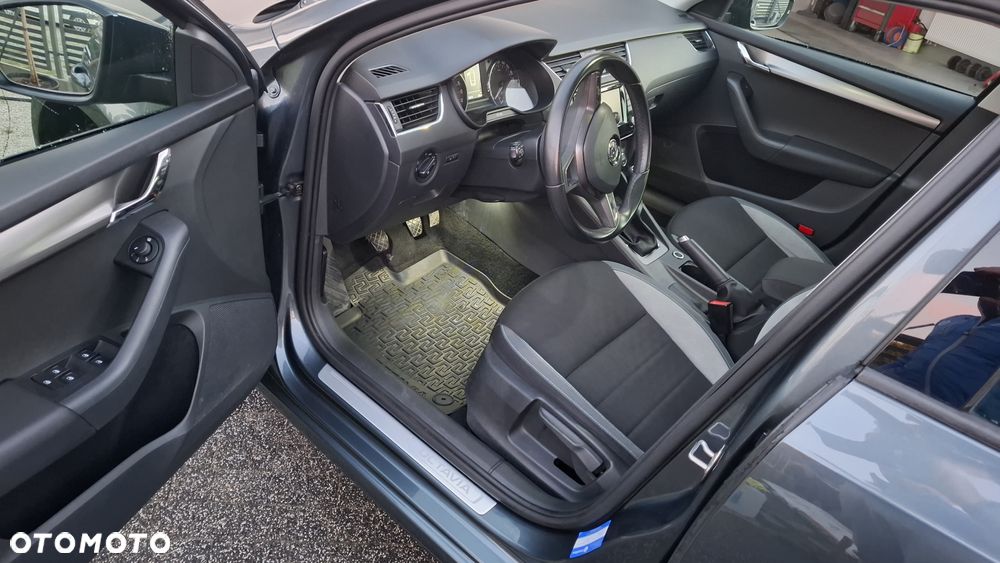 Skoda Octavia 2.0 TDI Joy - 8