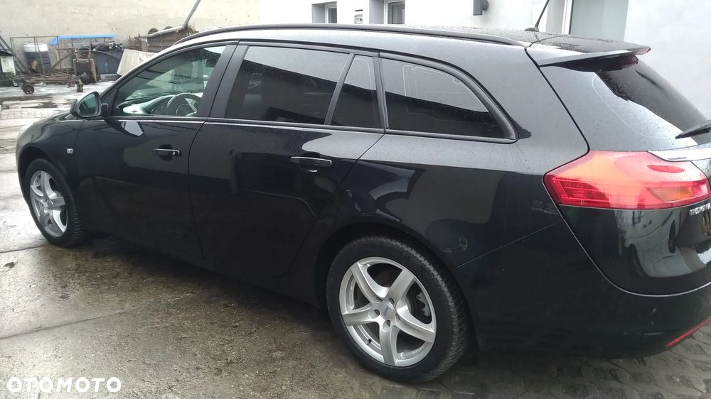 Opel Insignia - 11