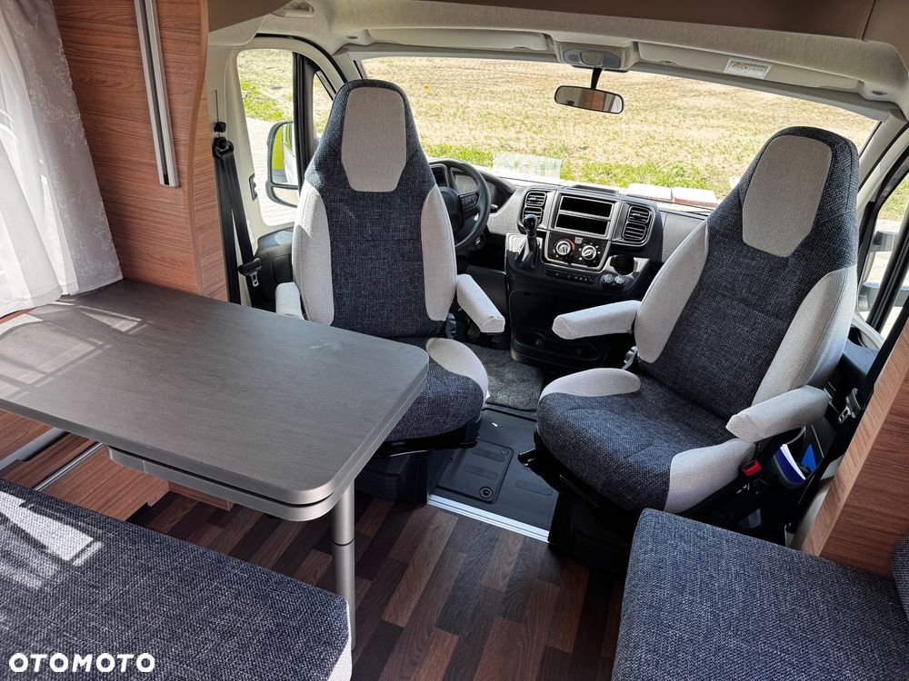 Weinsberg CaraSuite 700 ME FIAT - 23