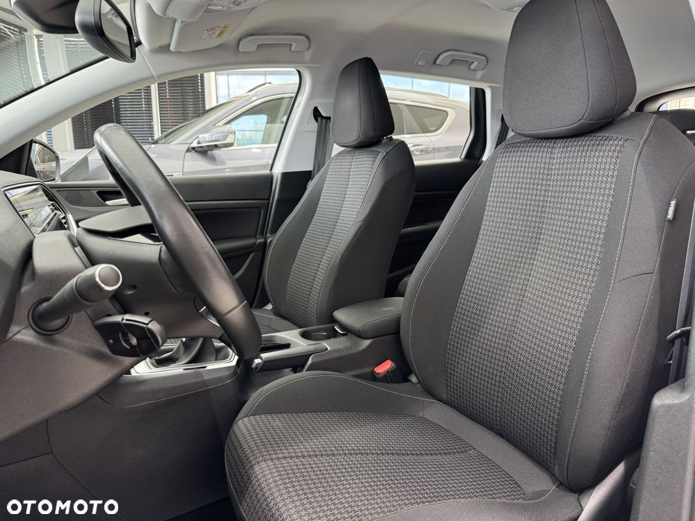 Peugeot 308 - 10
