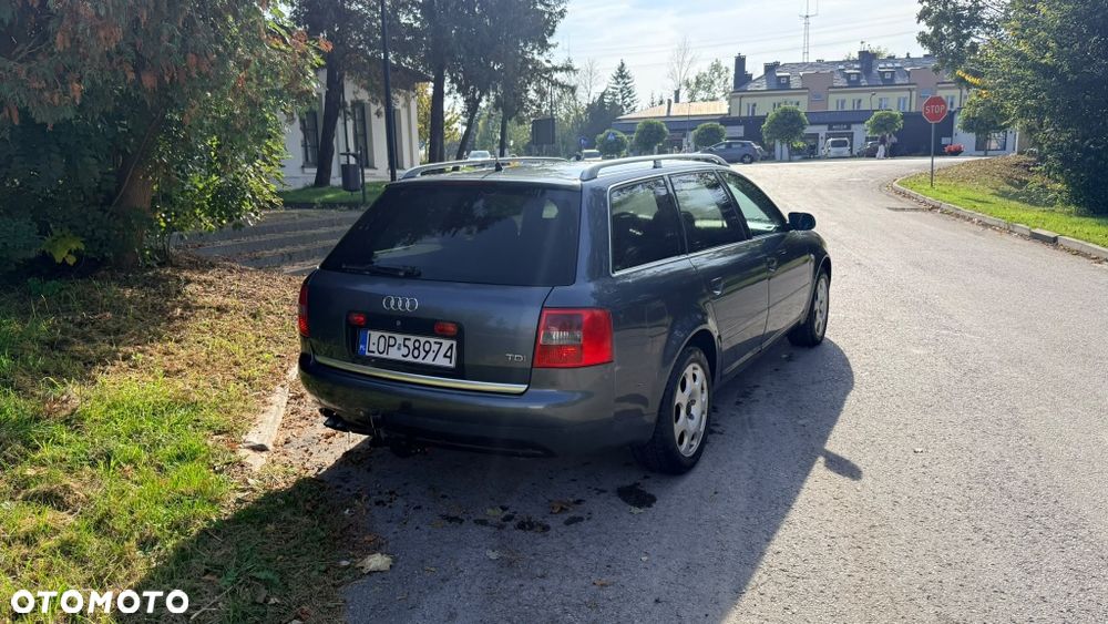 Audi A6 Avant 2001 photo 4