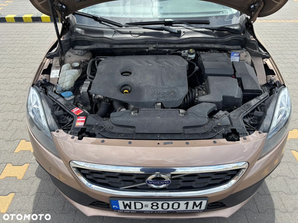 Volvo V40 D2 Kinetic - 33