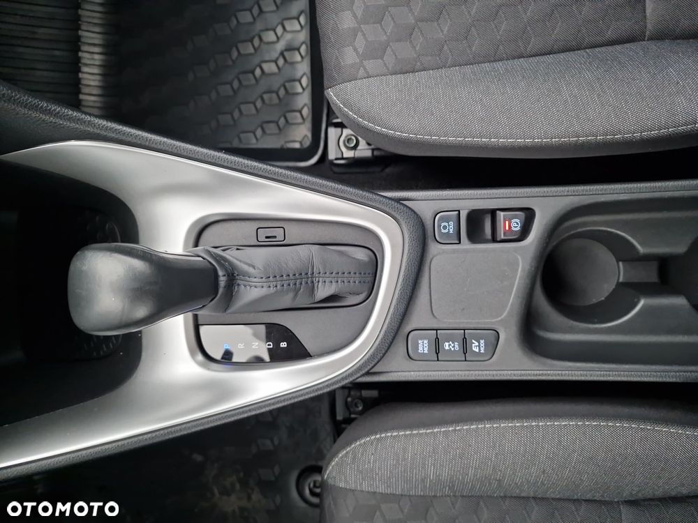 Toyota Yaris Hybrid 1.5 Comfort - 21