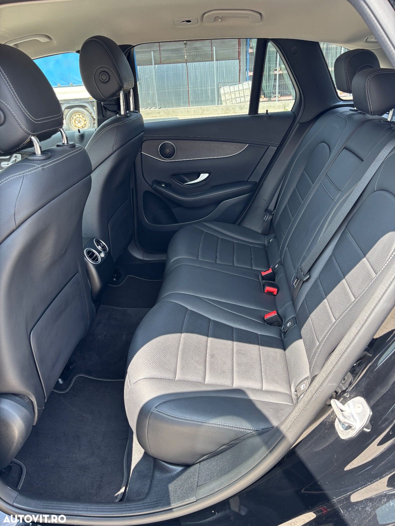 Mercedes-Benz GLC 220 d 4Matic 9G-TRONIC - 8